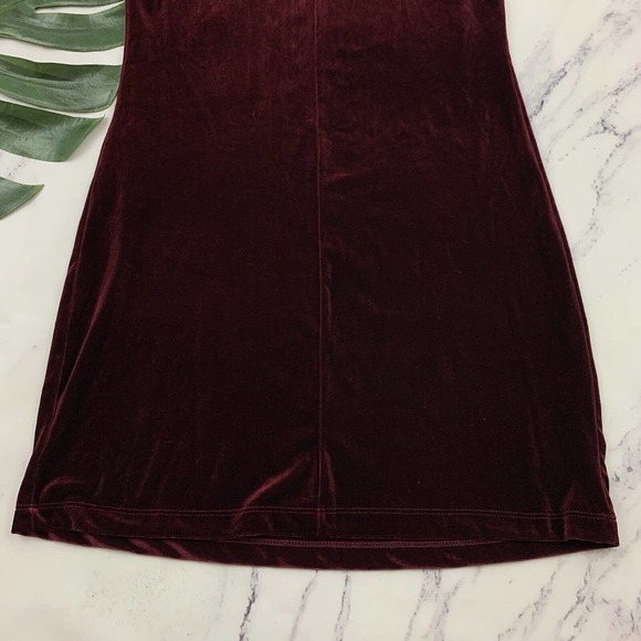 BCBG Vintage Velvet Mini Dress Size M Burgundy Red Slip Shift Stretch 90s y2k - Picture 11 of 11